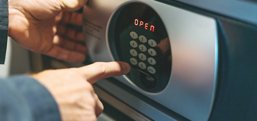 Cash Safe Openers in Lodi, California