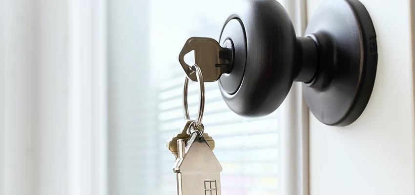 Bifold Door Knob Replacement in Lodi, California